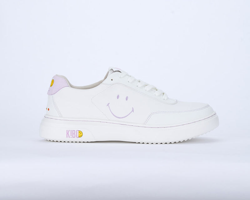 Smiley© Stitch - Embroidered Apple Kicks