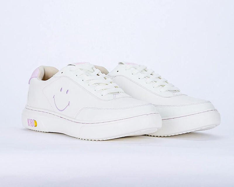Smiley© Stitch - Embroidered Apple Kicks